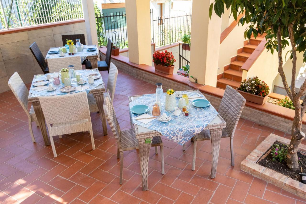 Amaltea Couette-café San Severino